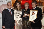 Prof Michael Reinhartz, Dana Schweiger, Eva Loquenz und Ulrich Drewitz (Foto: Ralf Succo für carpe Diem/A-Rosa)